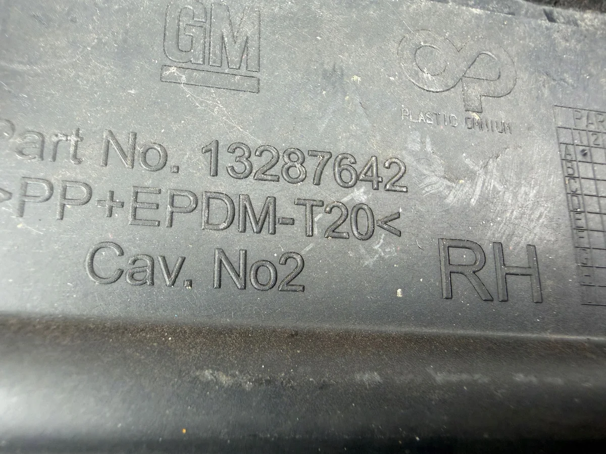 Opel Astra J IV LIFT Scheinwerferhalter rechts image 5