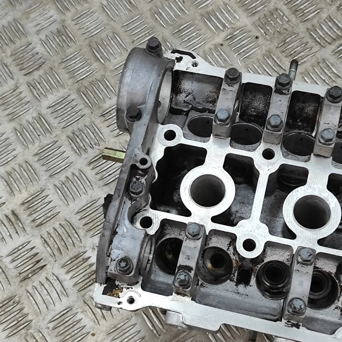 Culasse 1.8 16V Fiat Stilo Punto 60586832 image 4