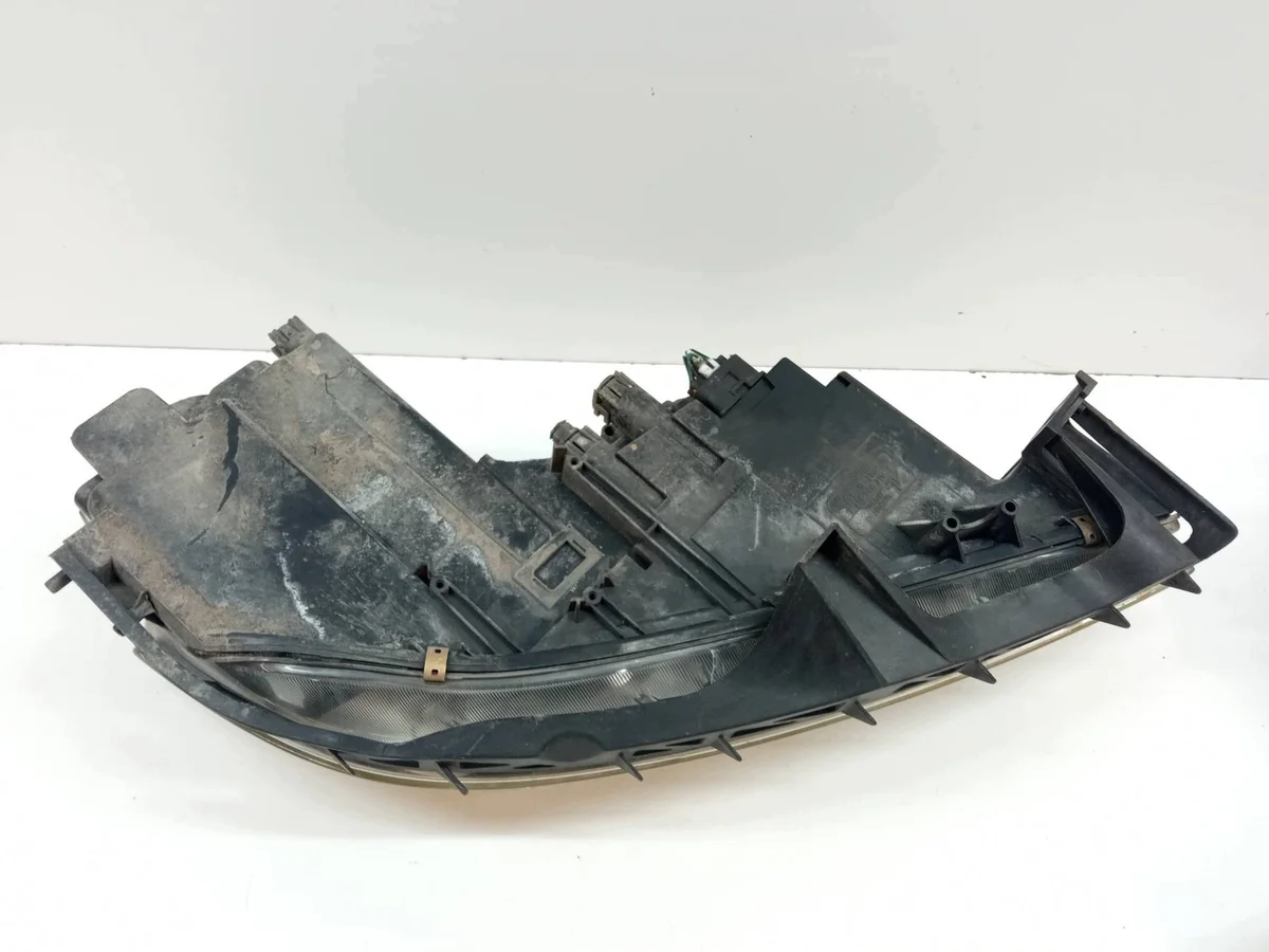 Scheinwerfer Links Mazda 6 I (2002-2008) OE image 4
