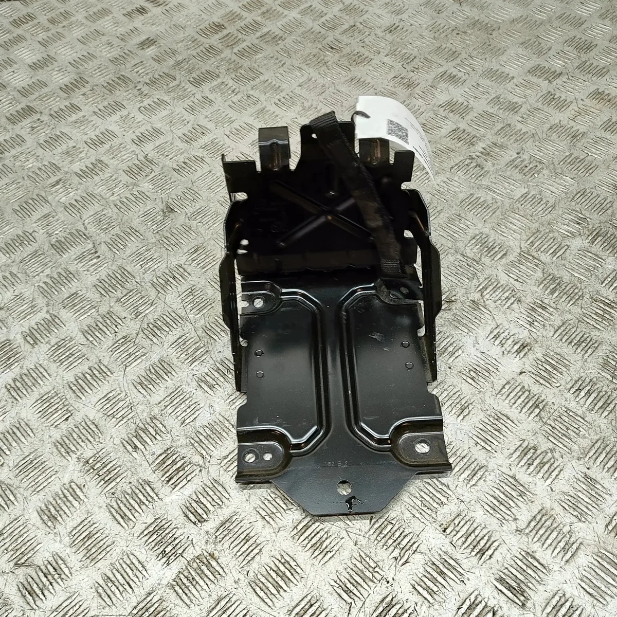 Base de Bateria BMW X2 (U10) Usada image 4