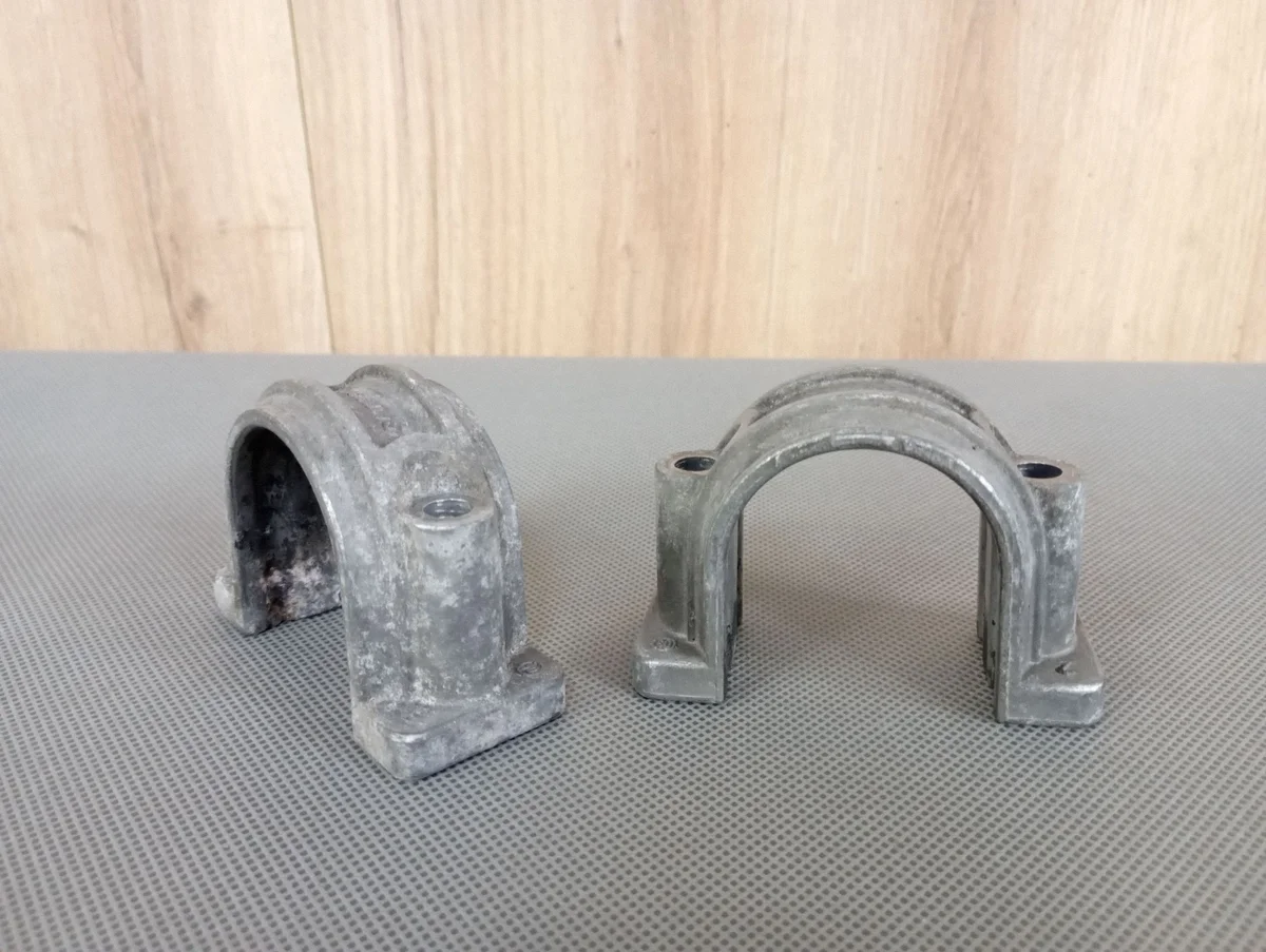Stabilizer Bar Mount Mercedes SLK R171 Used