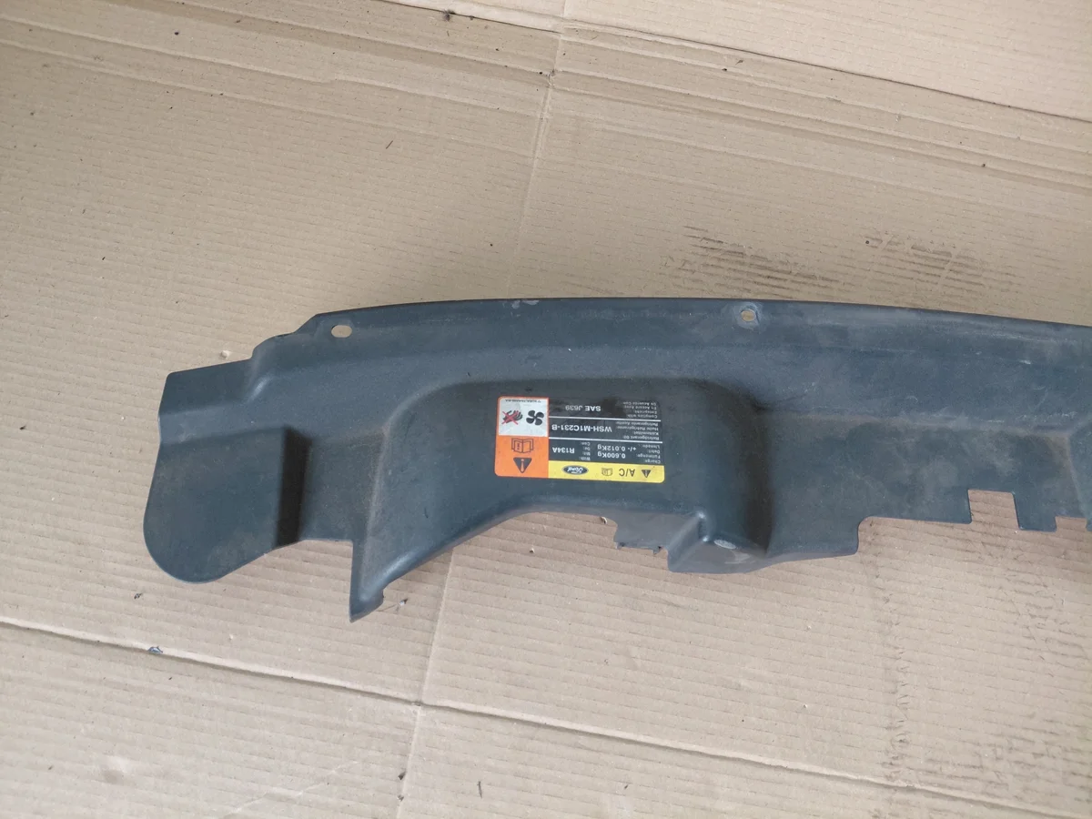 Ford Kuga Mk1 Cache Pare-chocs Avant 8V41-16613-AD image 3
