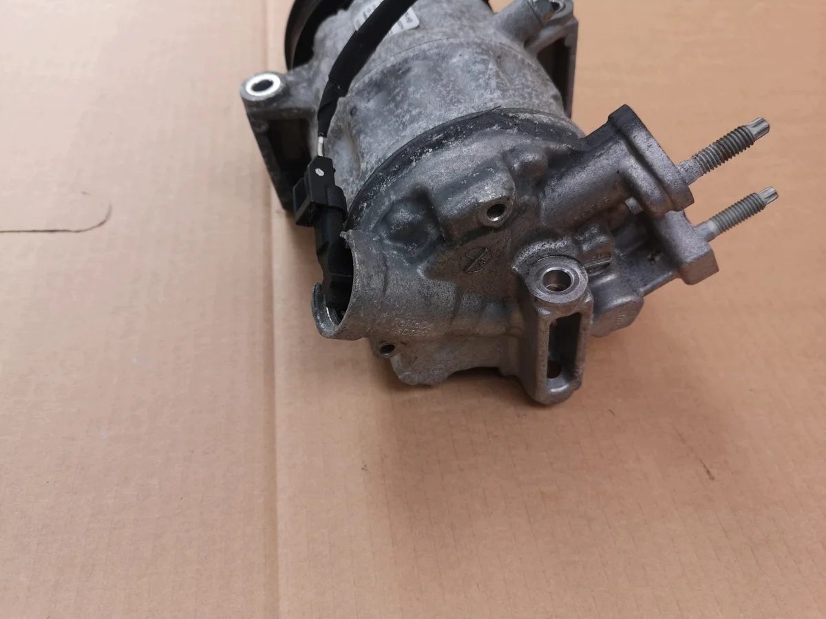 Ford Focus MK4 Lift Airco Compressor JX61-19D629-HB image 5