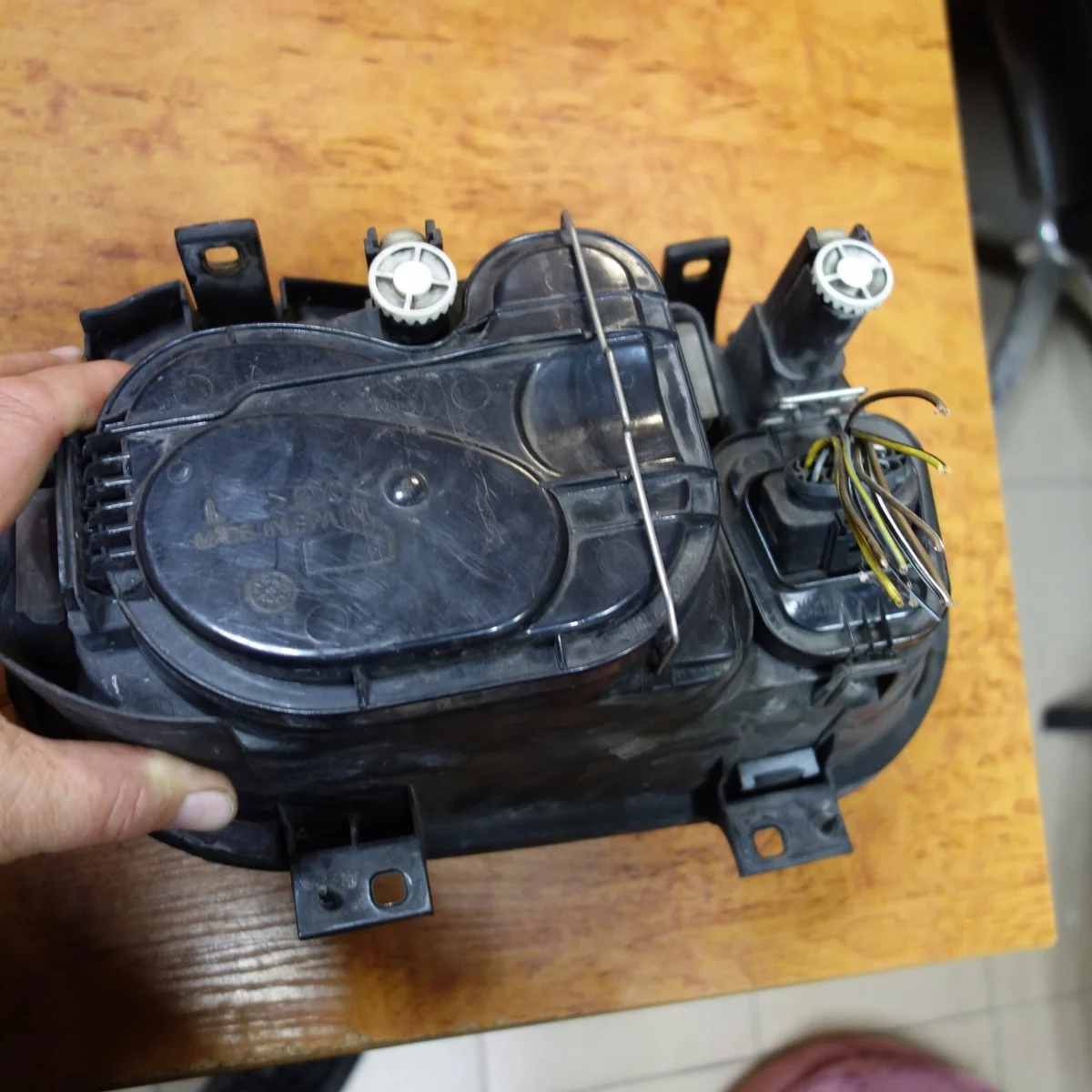 Used Right Headlight VW Golf IV 1J1941016B image 3