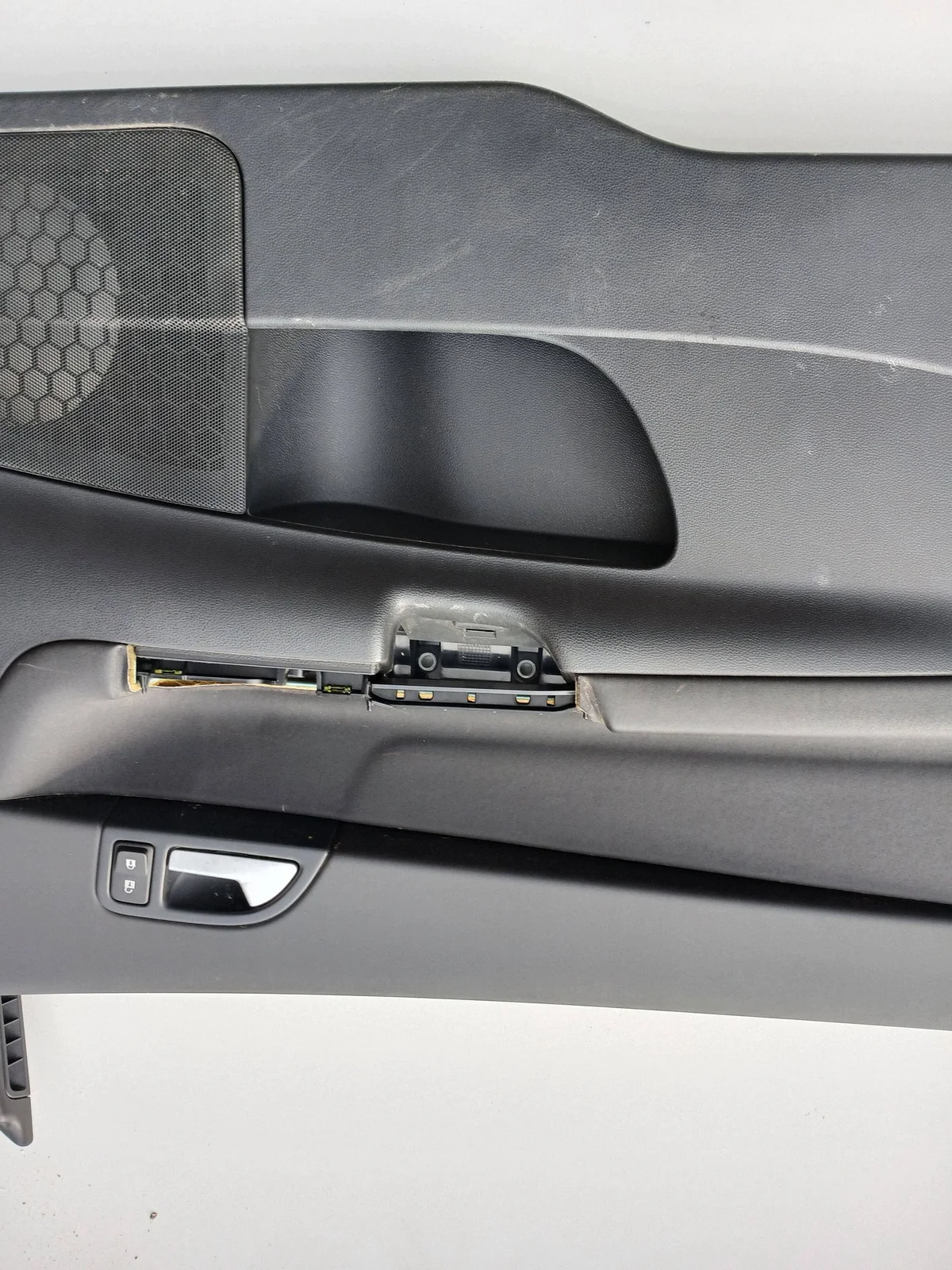 Dörrpanel fram vänster Volvo C30 30661345 image 3