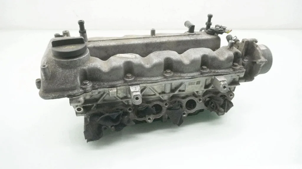 Hyundai i30 II 1.6 CRDI Engine Cylinder Head