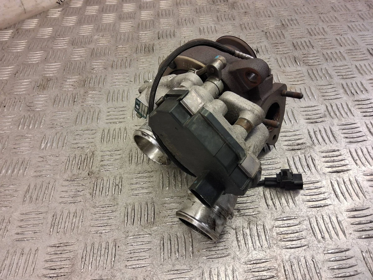 Turbo SsangYong Korando A6710901080 image 3