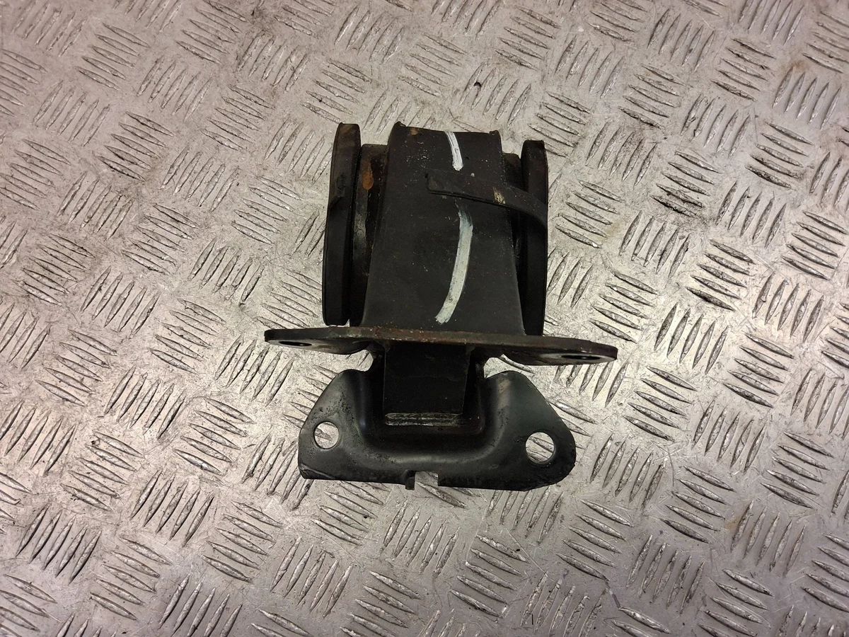 Soporte de transmisión SsangYong Korando SKE69602 image 9