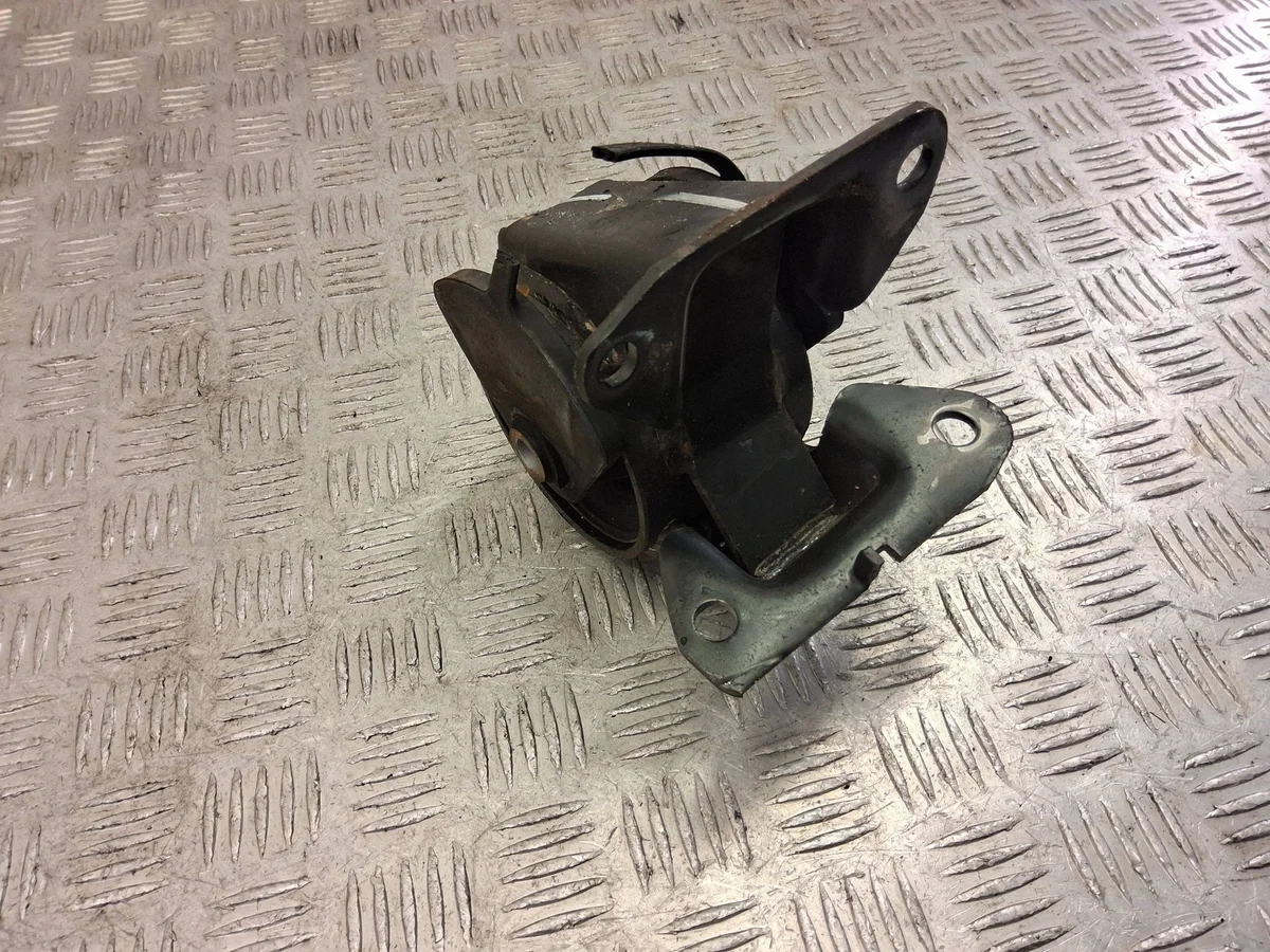 Soporte de transmisión SsangYong Korando SKE69602 image 10