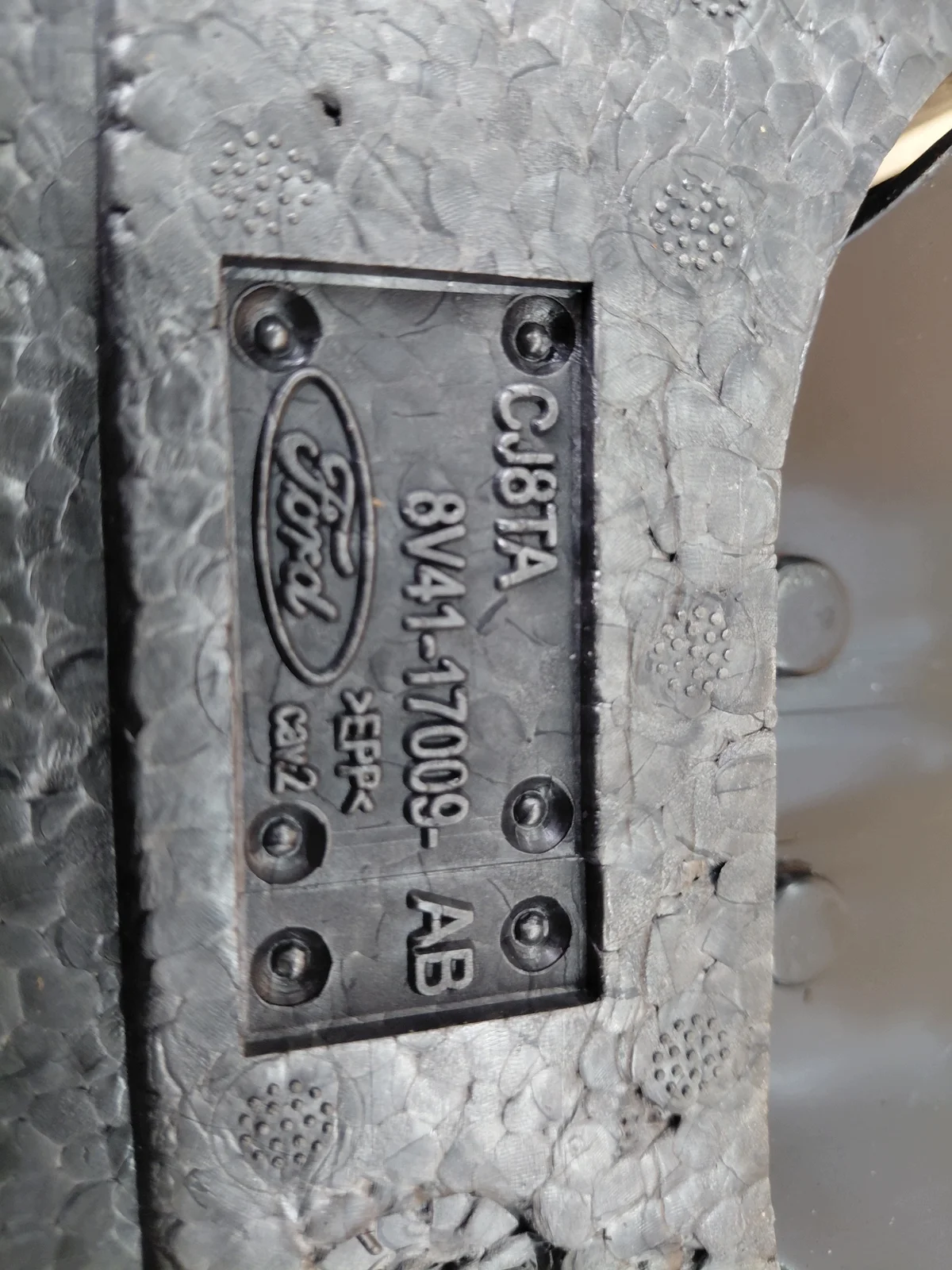 Ford Kuga MK1 Macaco e Chave Usado OEM image 5
