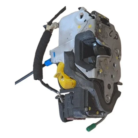 Serrure porte avant gauche Opel Astra J image 4