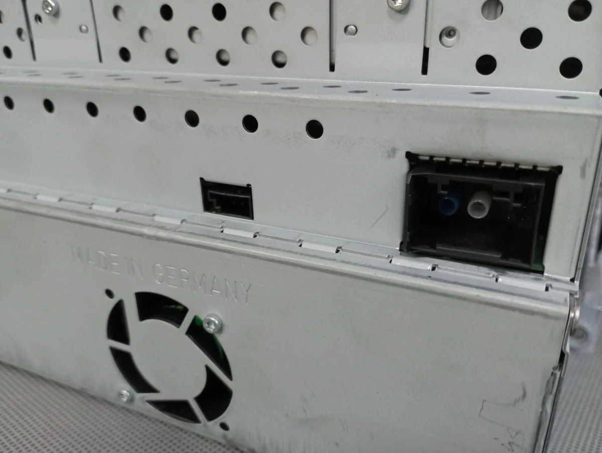 Mercedes SLK R171 Radio Navigation A1718201097 image 9