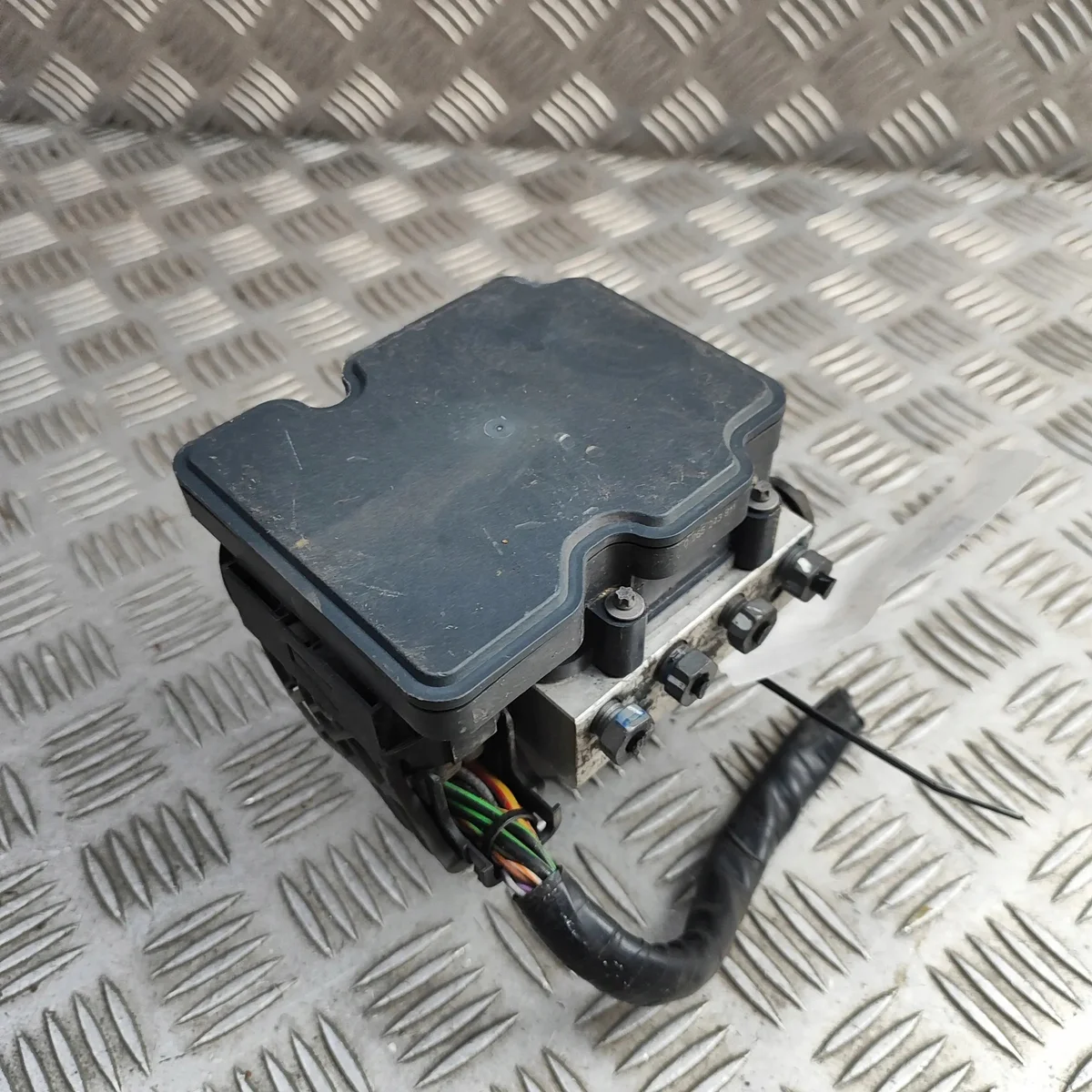 ABS Pumpe Ford Ranger GB3C2C405BC gebraucht image 4