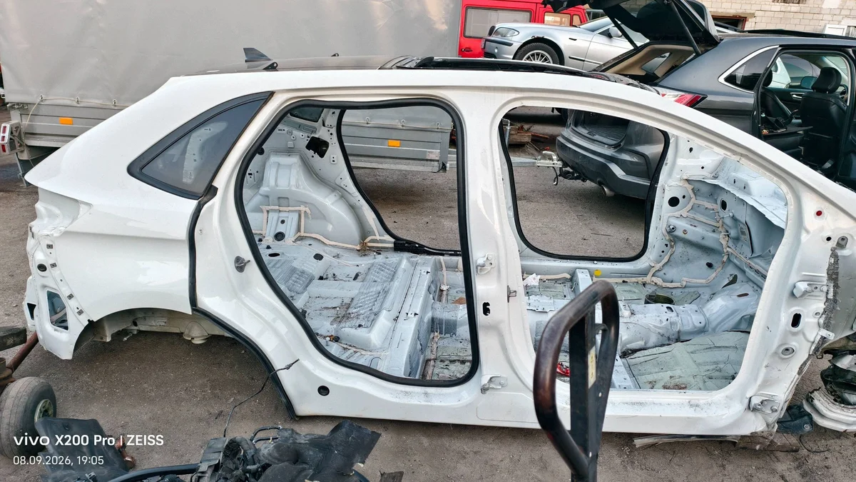 Ford Edge 22r Kotflügel hinten SJNFDICNSNJN0 image 5