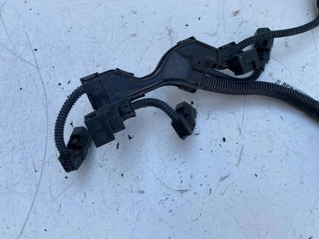 Einspritzleitungen Toyota 8212633050B gebraucht image 4