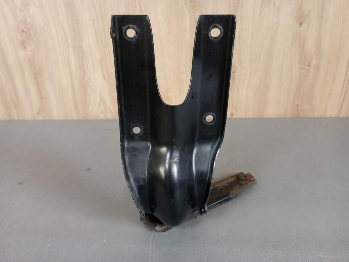 MERCEDES SLK R171 Halter Kühler Unten Rechts image 4