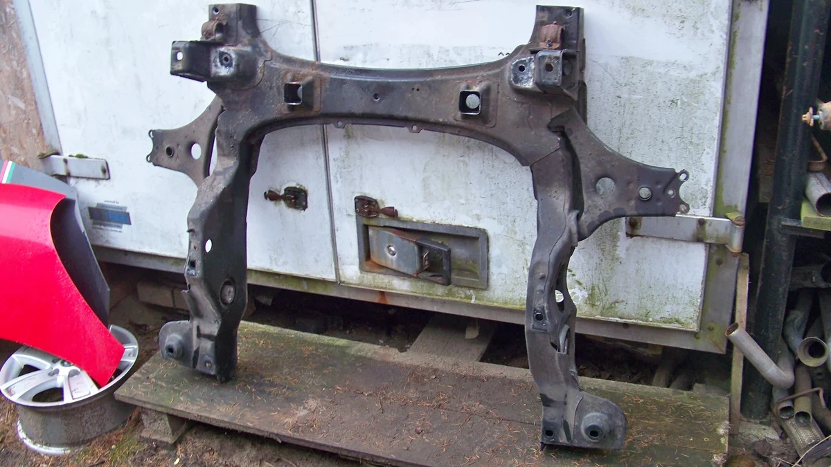 Carrello anteriore Mercedes A W169 2009
