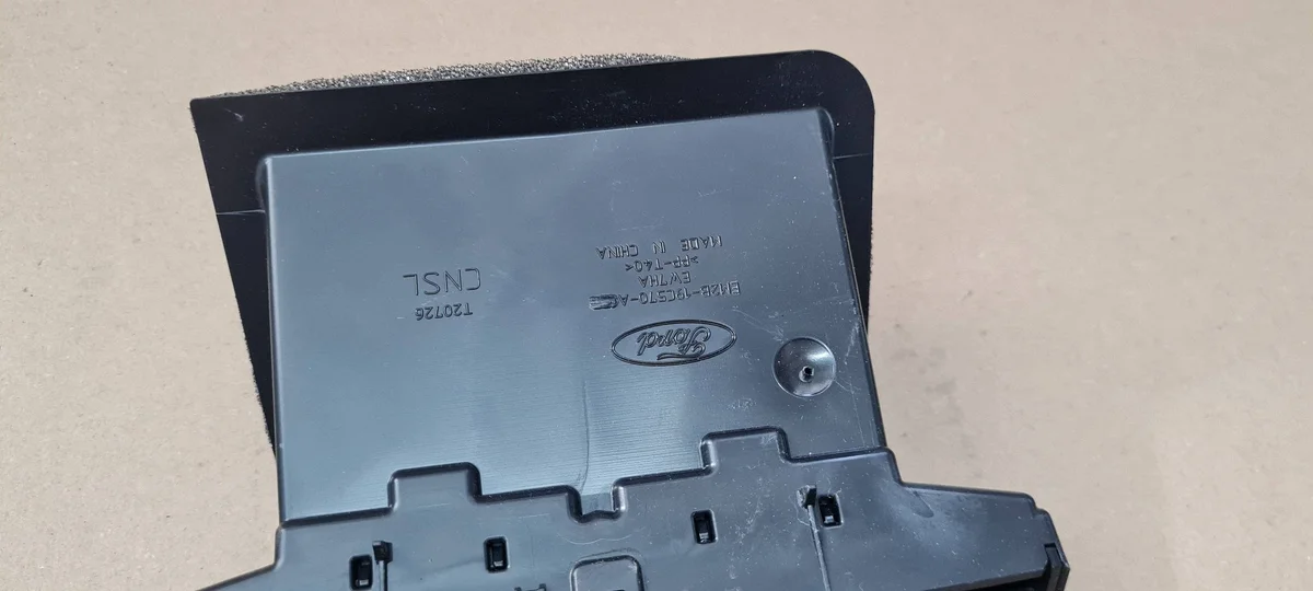 Ford Edge II 2020 ST LIFT Grille image 5