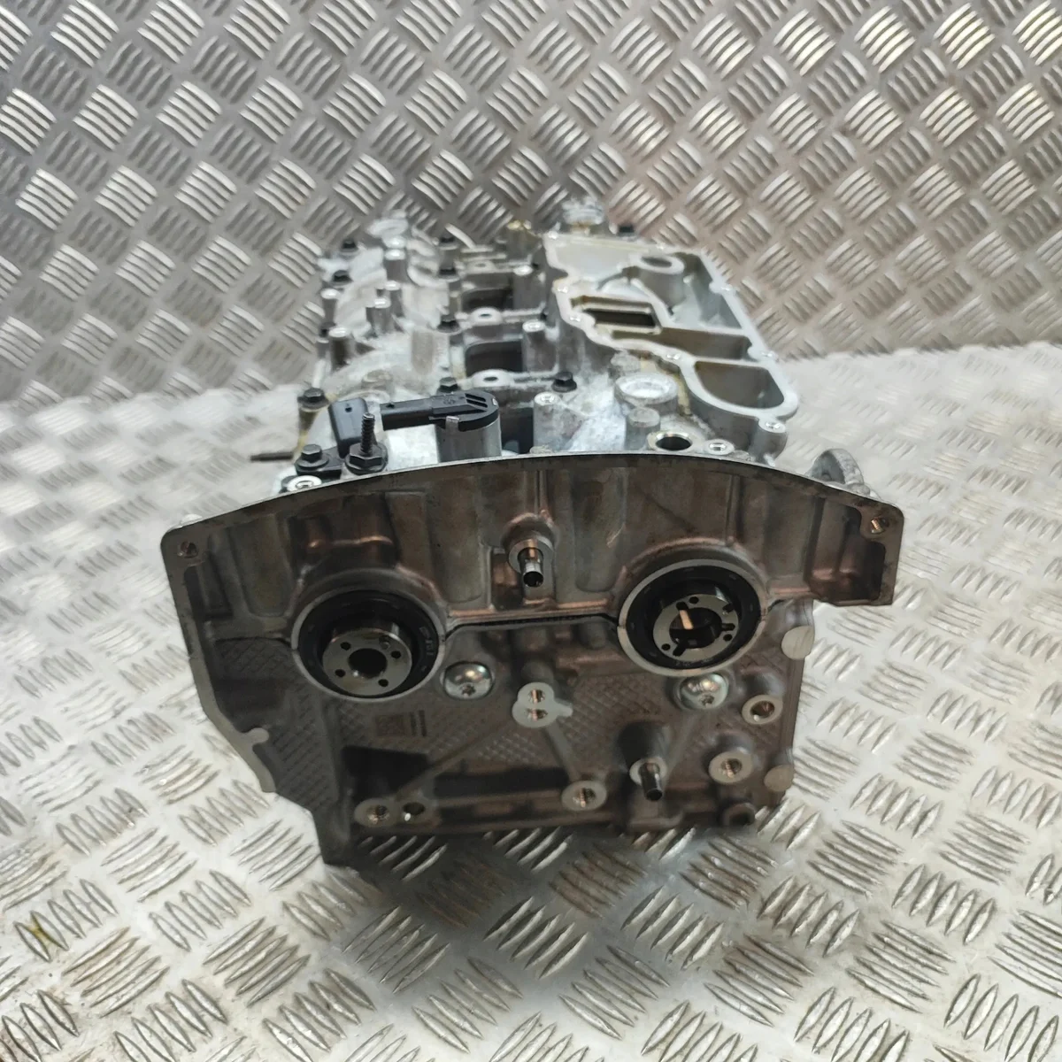 Testata Volvo XC40 2.0L 32267401 Usata image 5