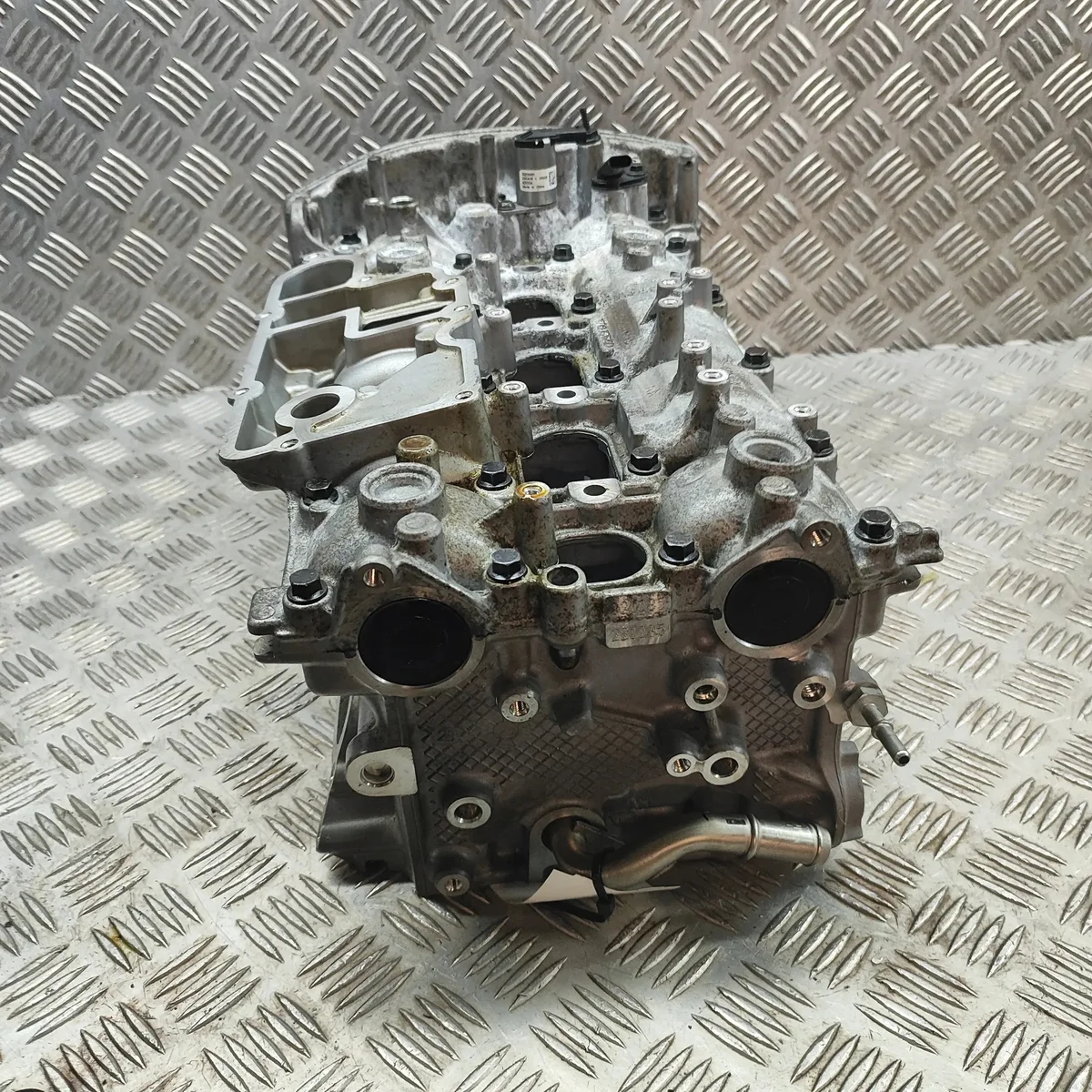 Testata Volvo XC40 2.0L 32267401 Usata image 6