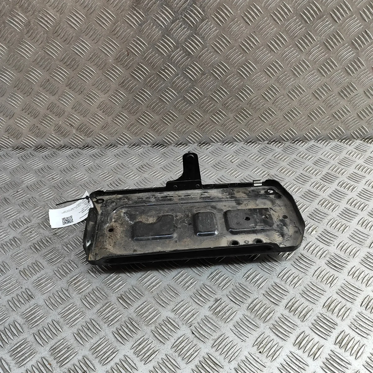 Porsche 718 Boxster Batterihållare 9P1804825A