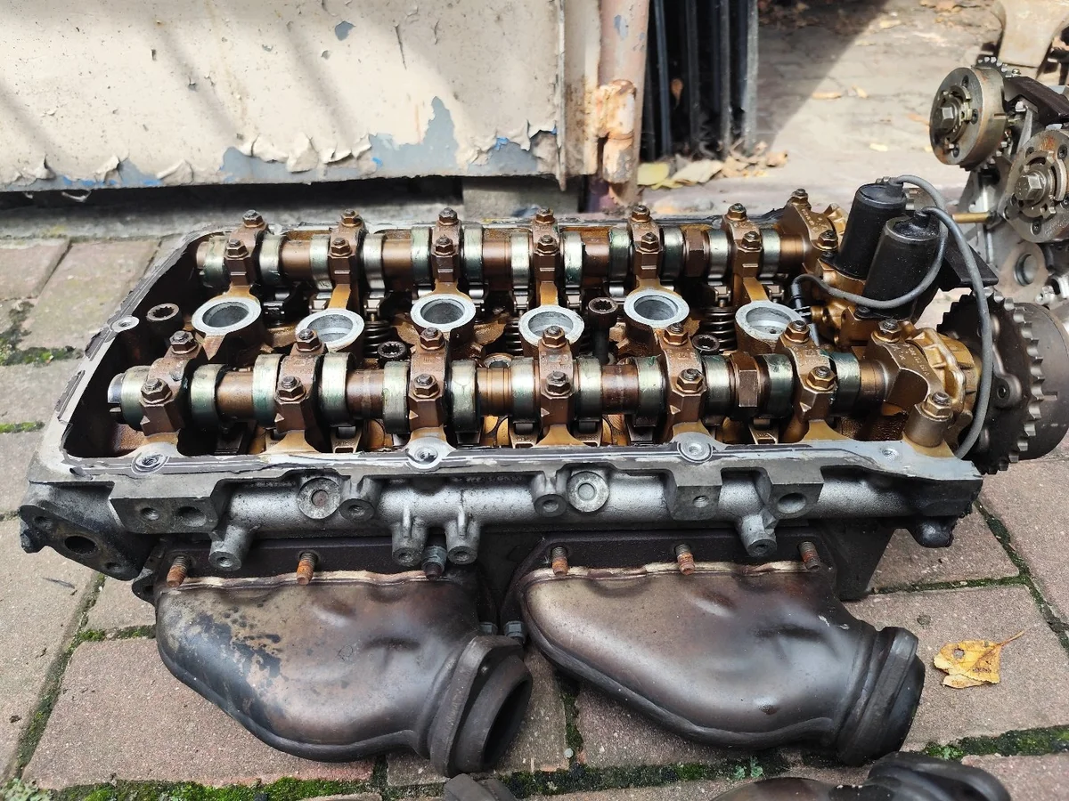 Culasse Audi A8 D3 VW Phaeton 6.0 W12 image 6