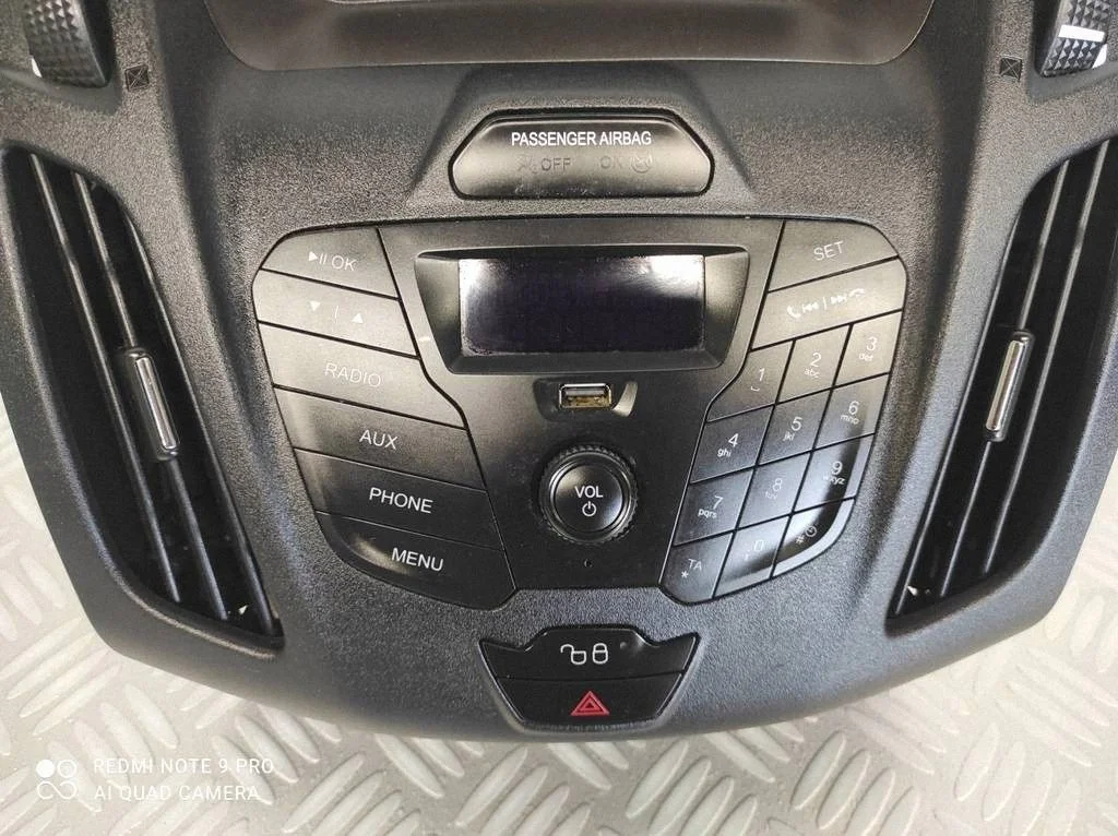 Panneau radio Ford OE DT1T-18D815-KB image 5