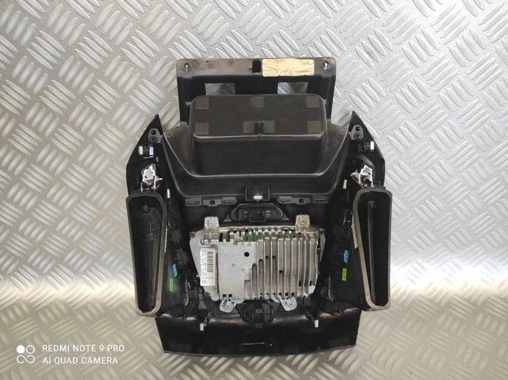 Panneau radio Ford OE DT1T-18D815-KB image 6