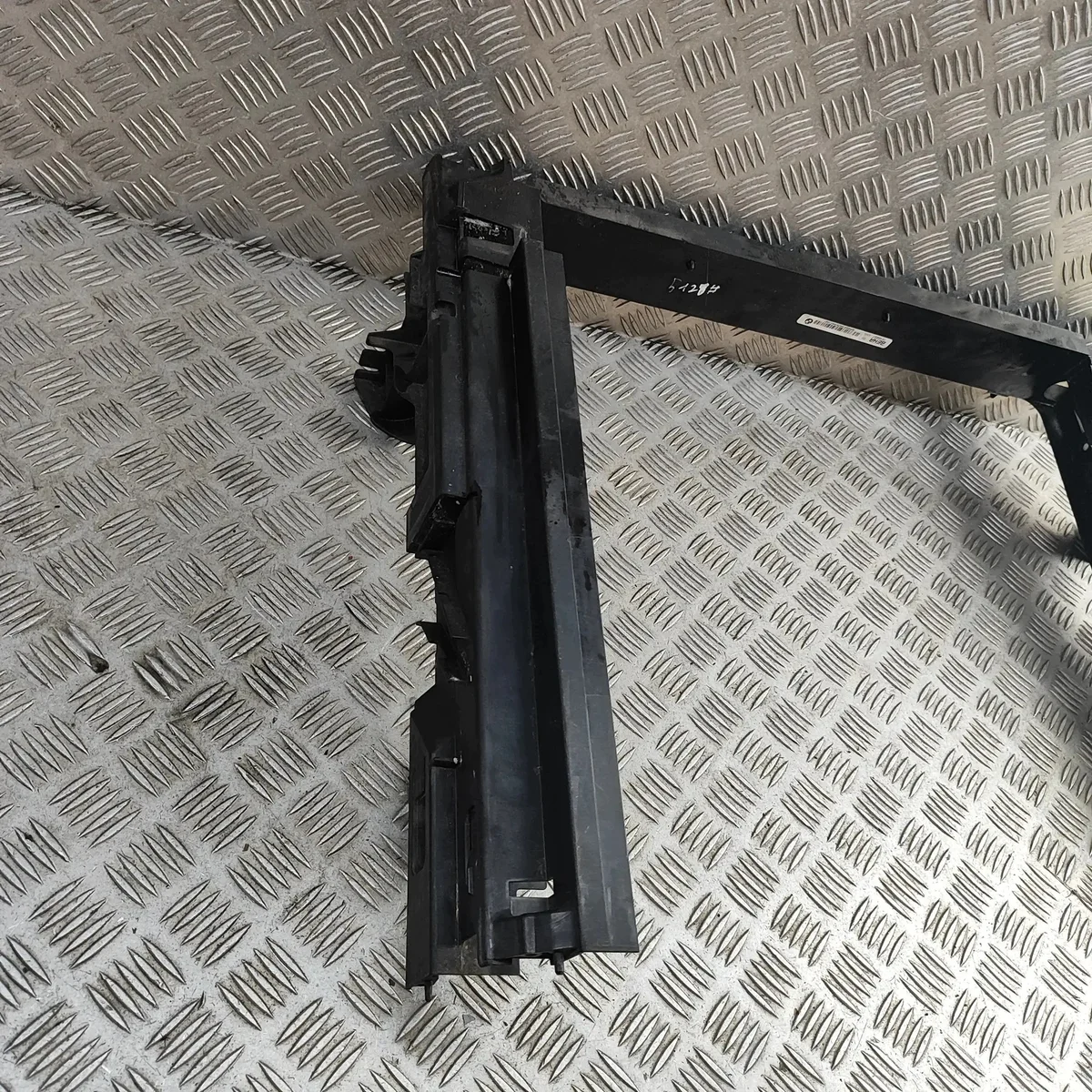 Support radiateur BMW X6 E71 E72 OEM 8570841 image 5