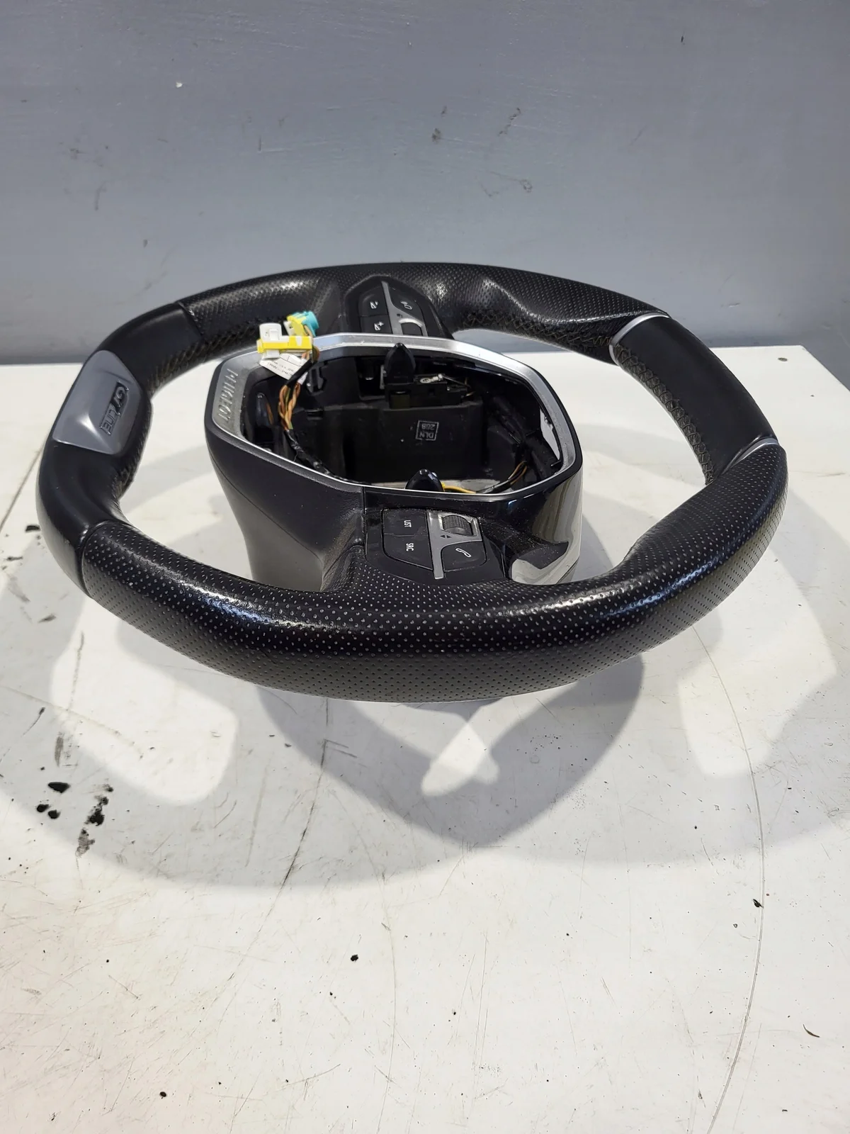 Volant Peugeot OE 98105488ZD image 6