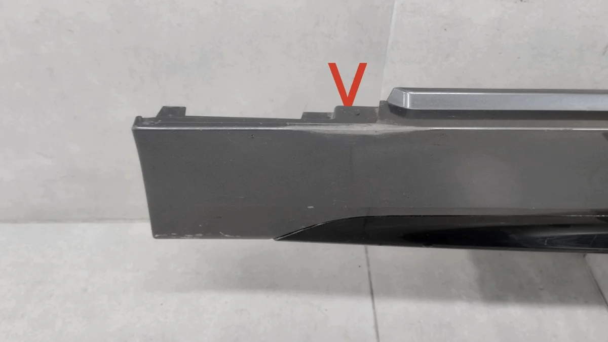 Schwellerleiste links BMW 1 F40 M Paket image 5