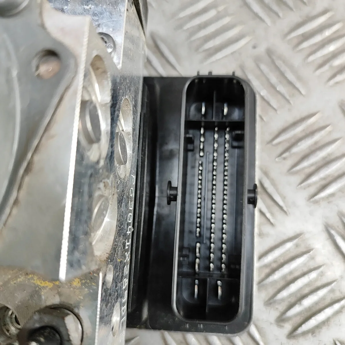 Pompe ABS Mercedes-Benz GLC C253 A023H749 image 8