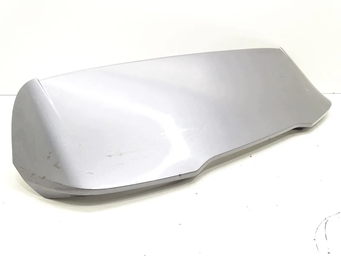 Spoiler bagageiro Volvo V40 II usado