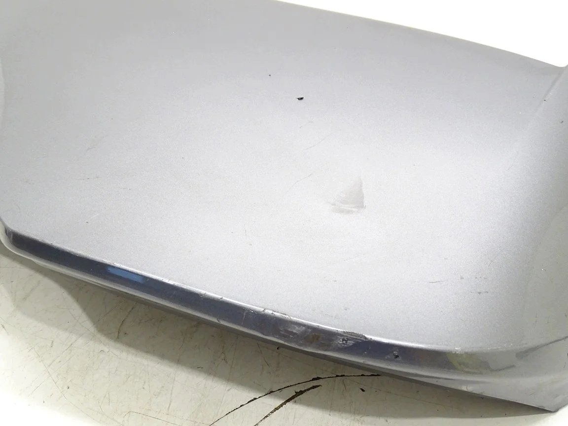 Spoiler Portón Volvo V40 II Usado image 3