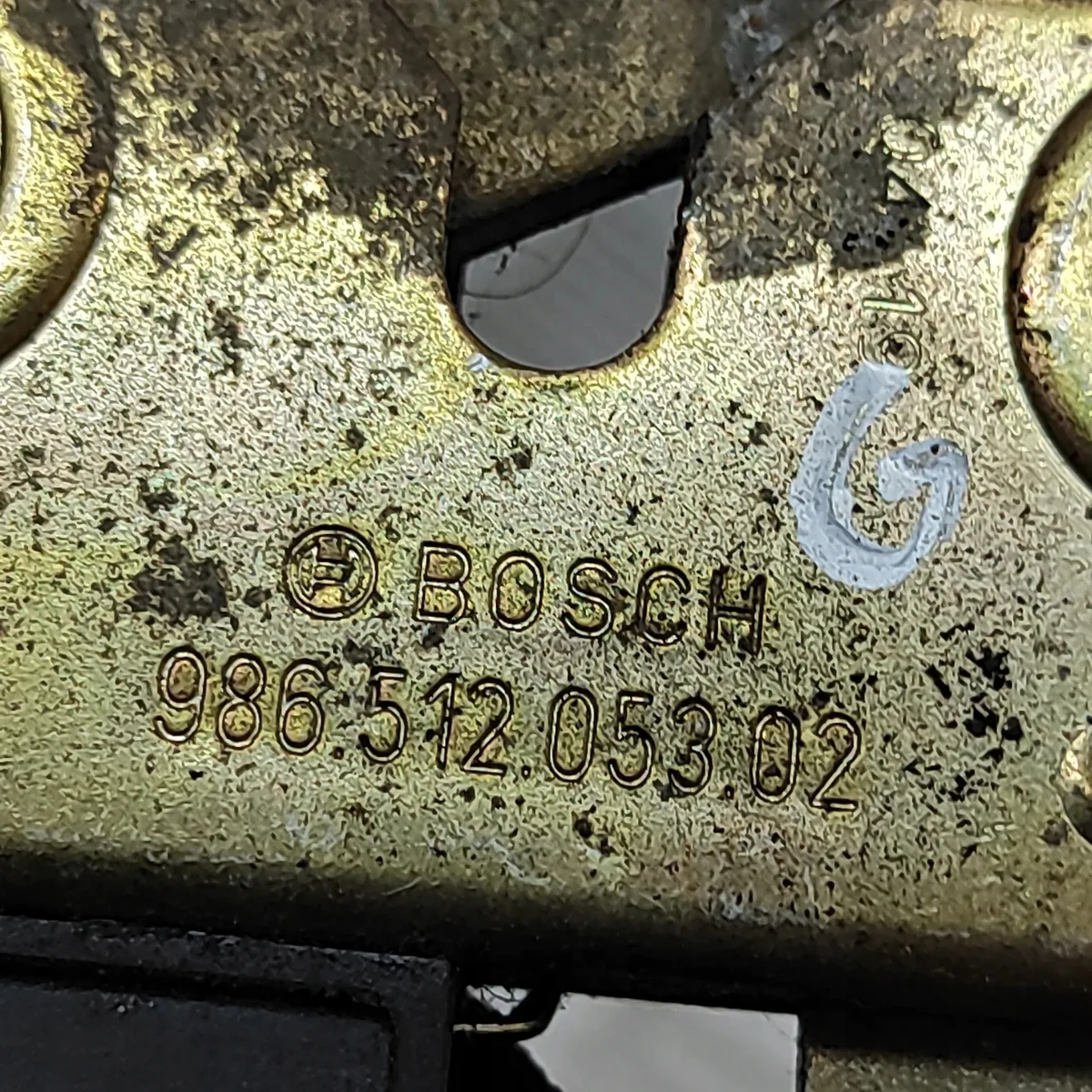 Porsche Boxster 986 Trunk Latch Used image 6