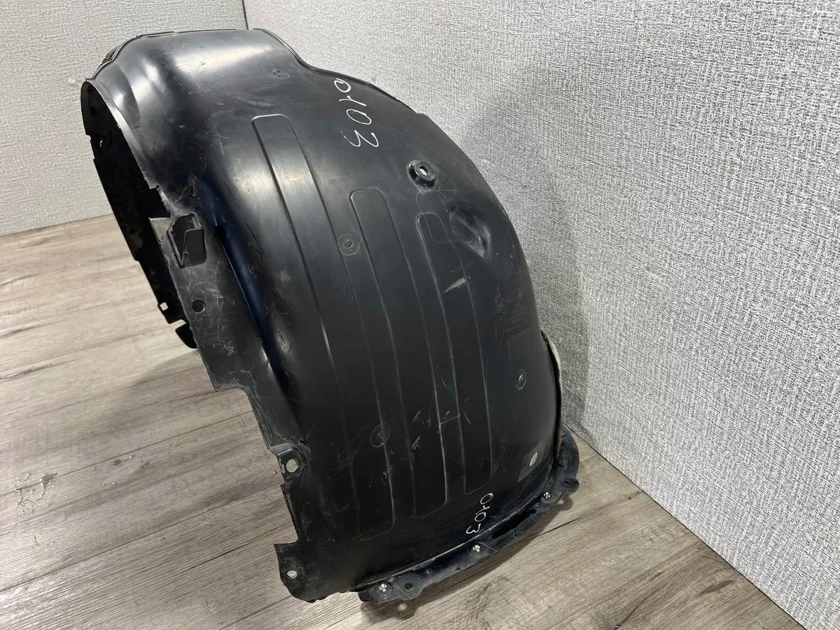 Kia XCeed 2021 etulokasuoja oikea image 5