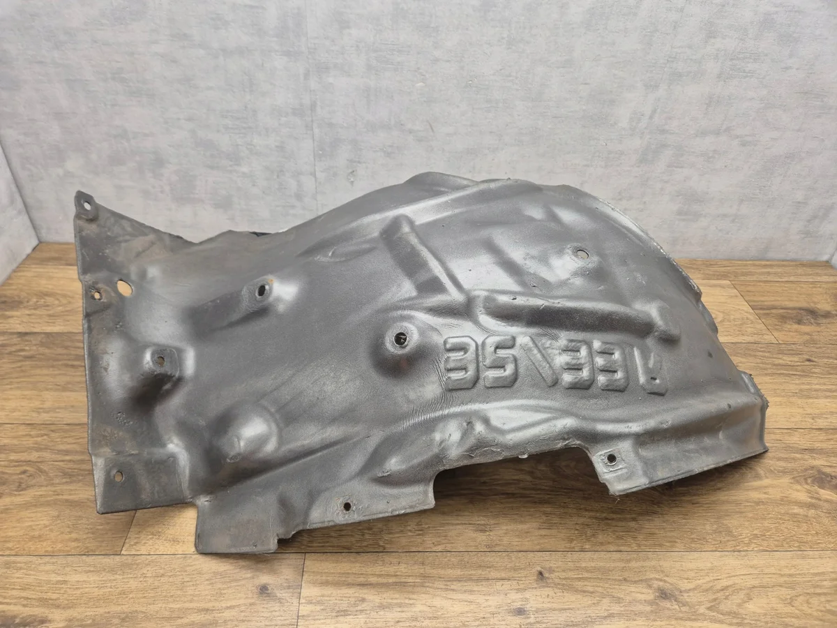 BMW F32 F33 F36 Radkasten vorne rechts M-Paket image 6