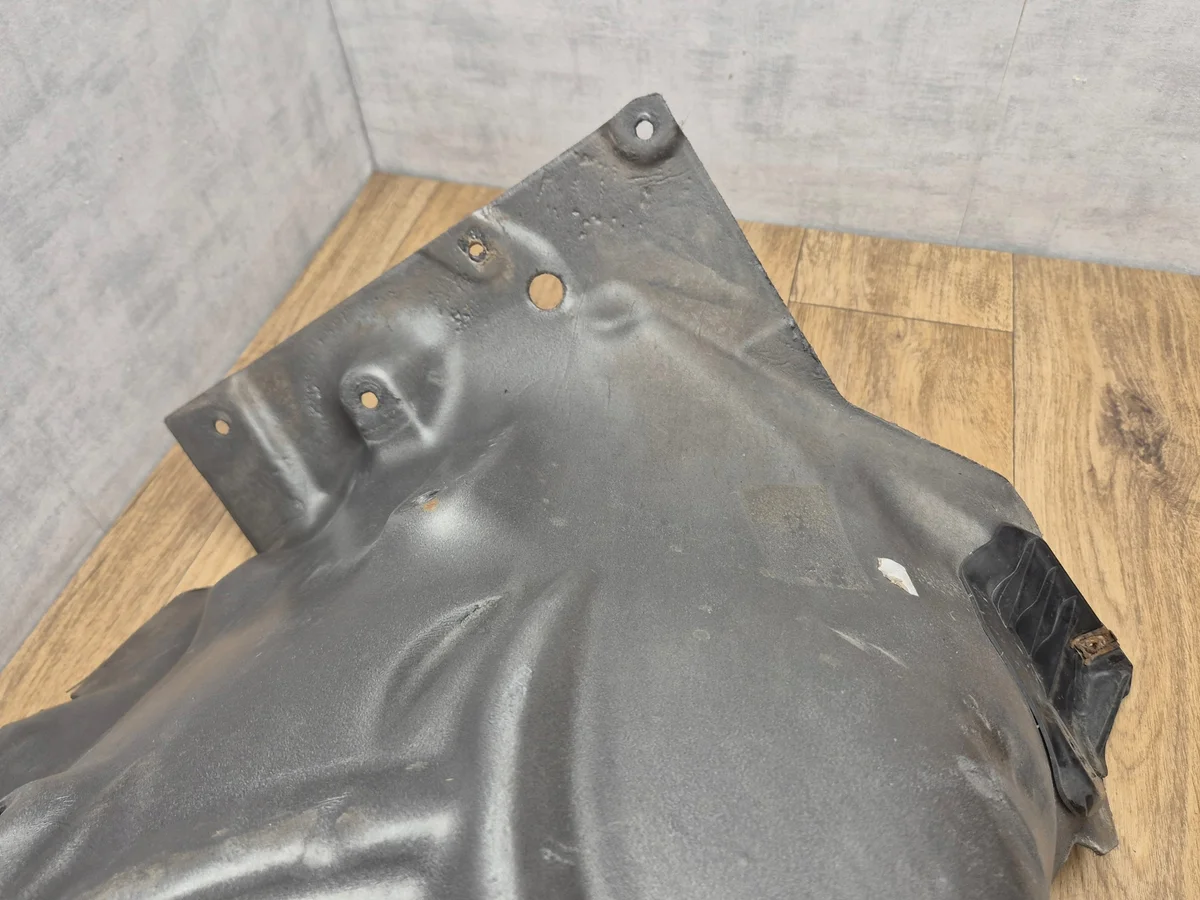 BMW F32 F33 F36 Radkasten vorne rechts M-Paket image 8