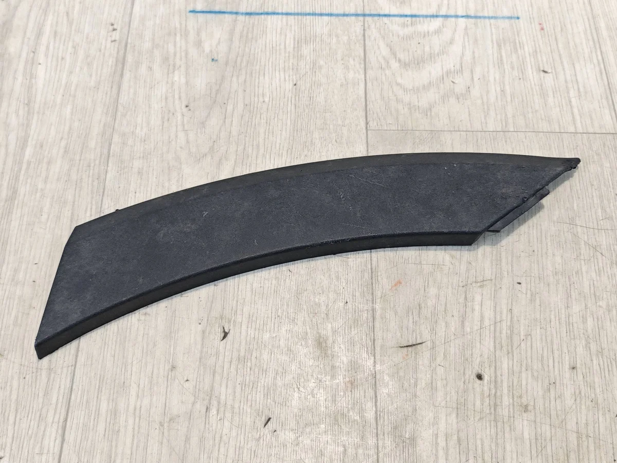 Porsche Taycan 9J1 Kotflügelverkleidung Links Hinten image 3