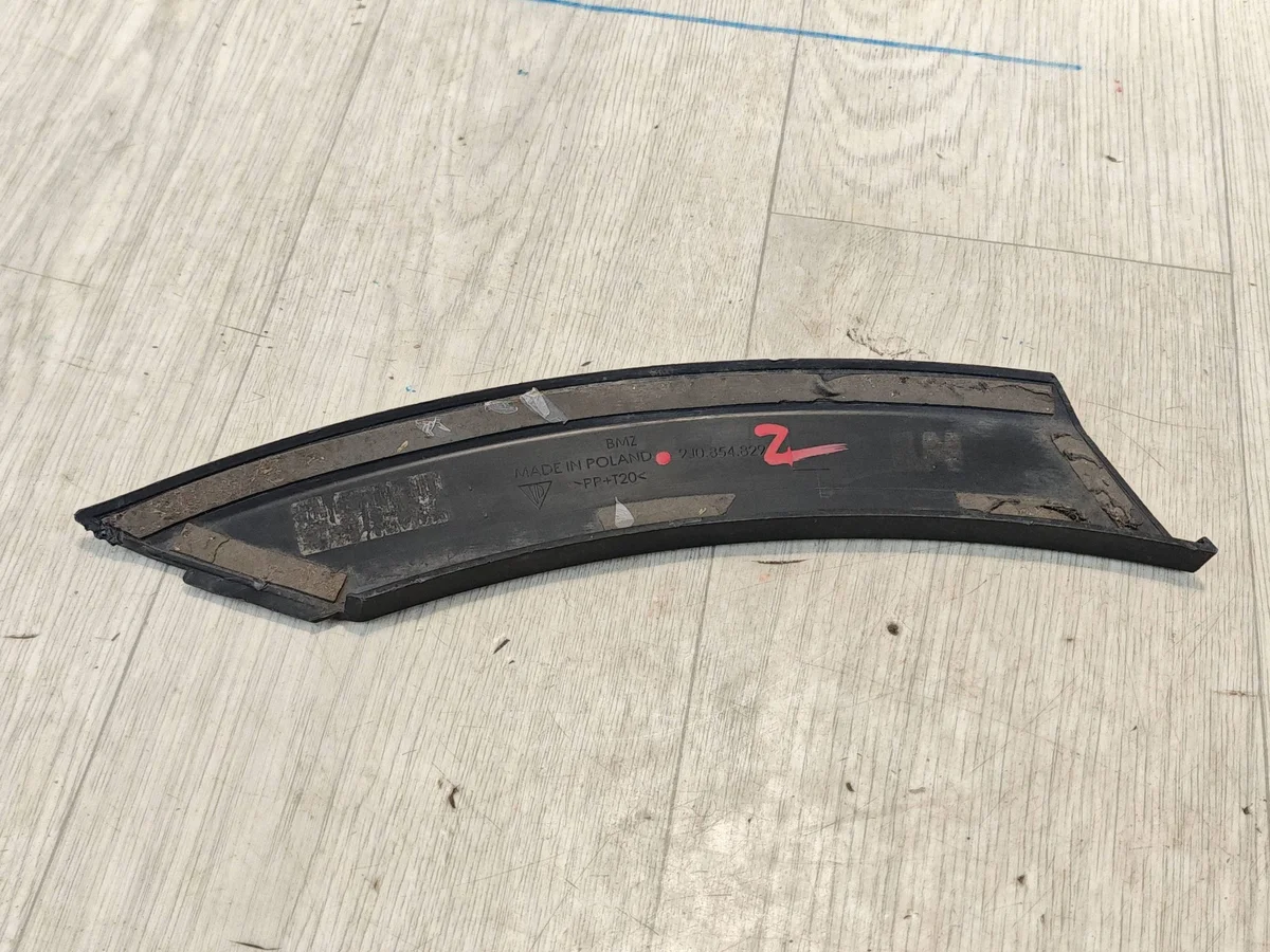 Porsche Taycan 9J1 Kotflügelverkleidung Links Hinten image 10