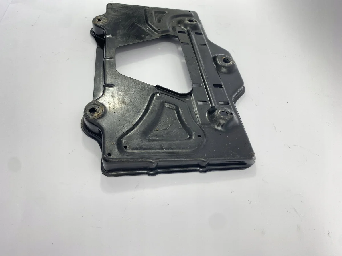 Support batterie Mercedes W201 W124 image 4
