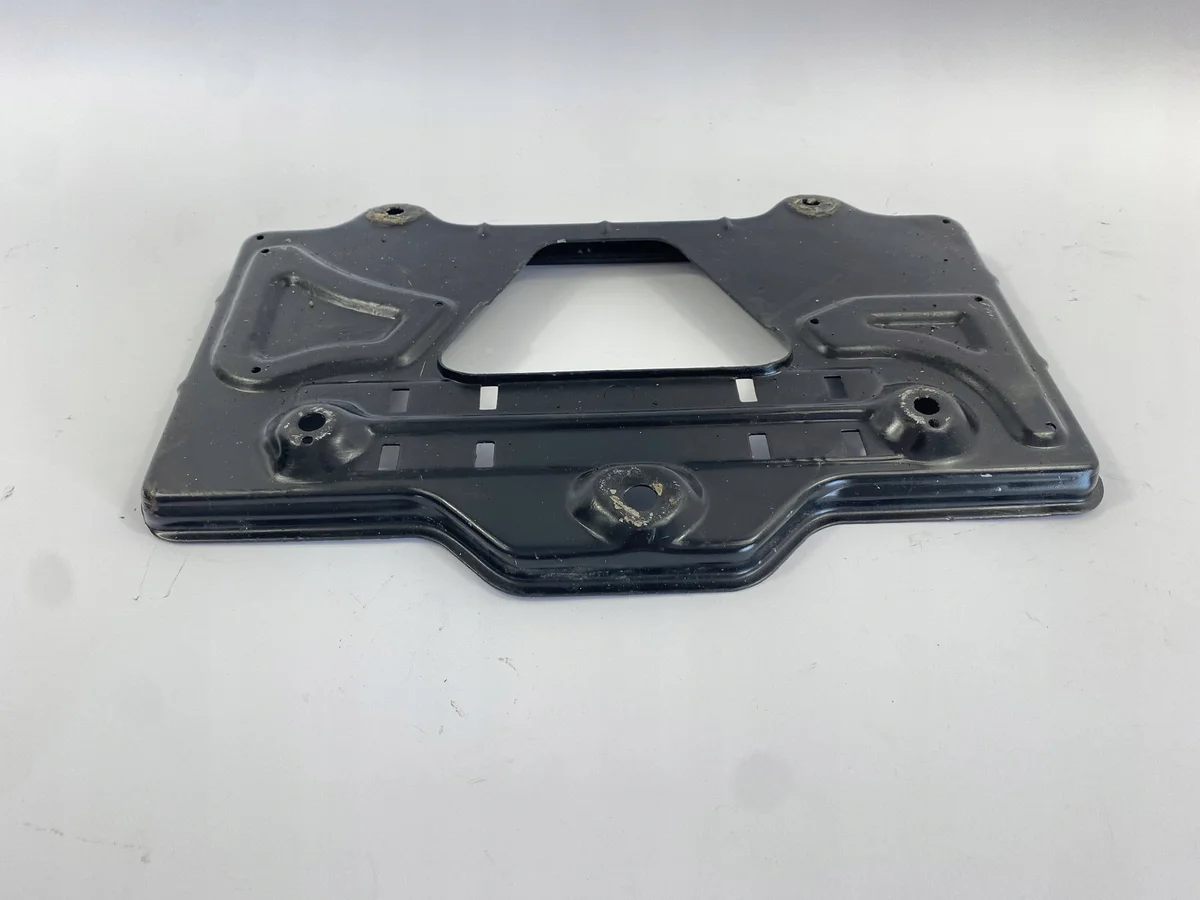 Support batterie Mercedes W201 W124 image 6