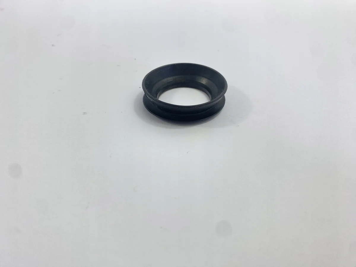 Dichtung Kofferraumklappe Mercedes 190 W201 image 8