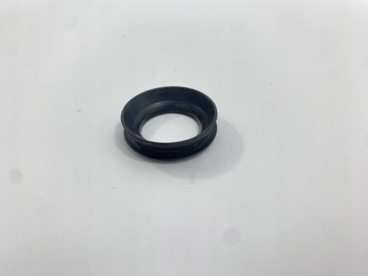 Dichtung Kofferraumklappe Mercedes 190 W201 image 9
