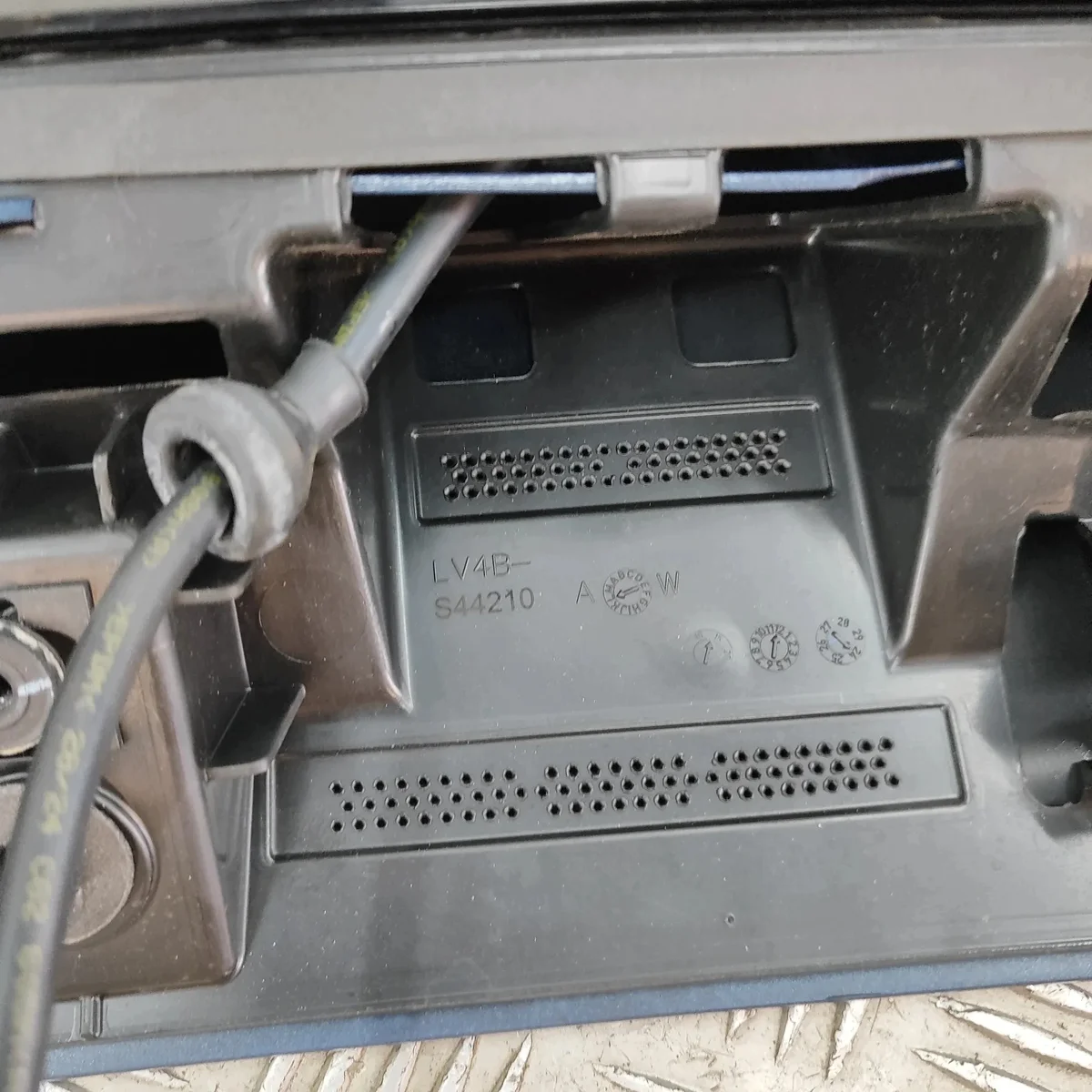 Spoiler Kofferraumklappe Ford Kuga III LV4BS44210AW image 8