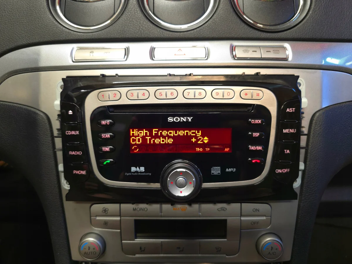 Ford S-Max radio Sony DAB MP3 image 6