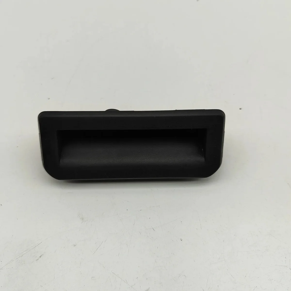 Klappe Kofferraum Griff Mikroschalter 6V0827566