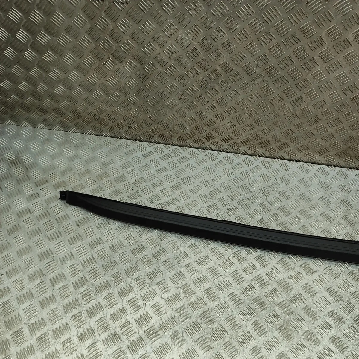 Dachreling links Ford Kuga III (DFK) LV4BS550A63 image 3