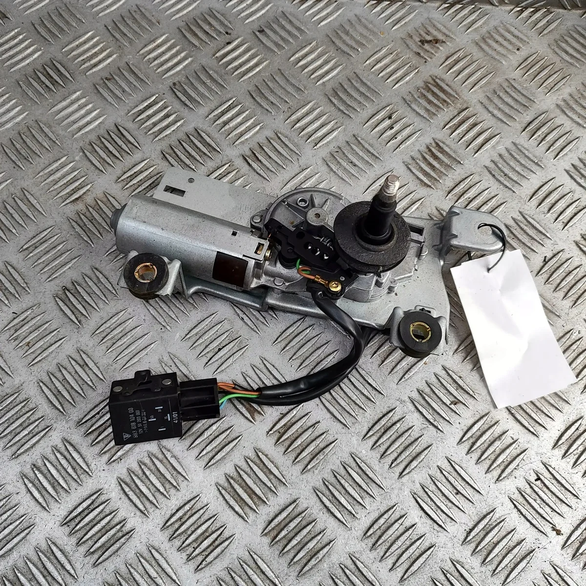 Porsche 911 996 Heckscheibenwischer Motor image 3