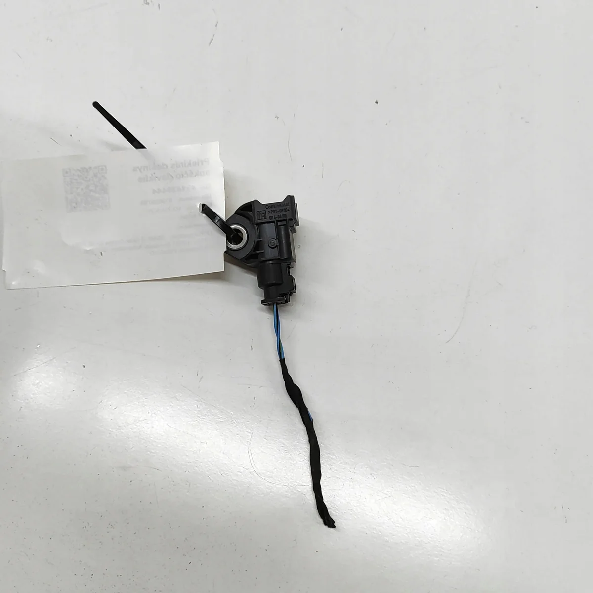 BMW 8 Gran Coupe Front Right Level Sensor image 4